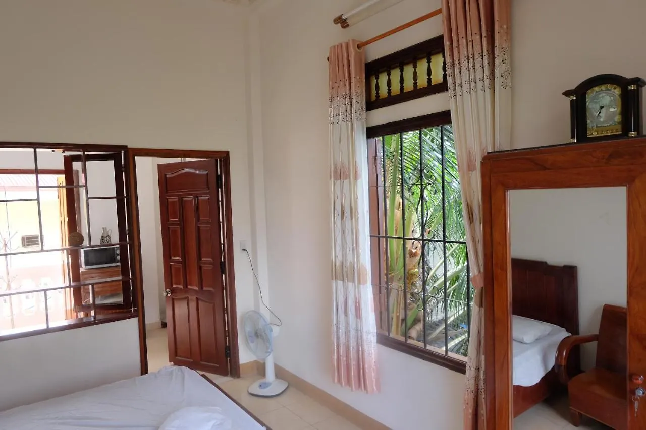 Moon House Tropical Garden - Coconut Apartman Nha Trang 0*,